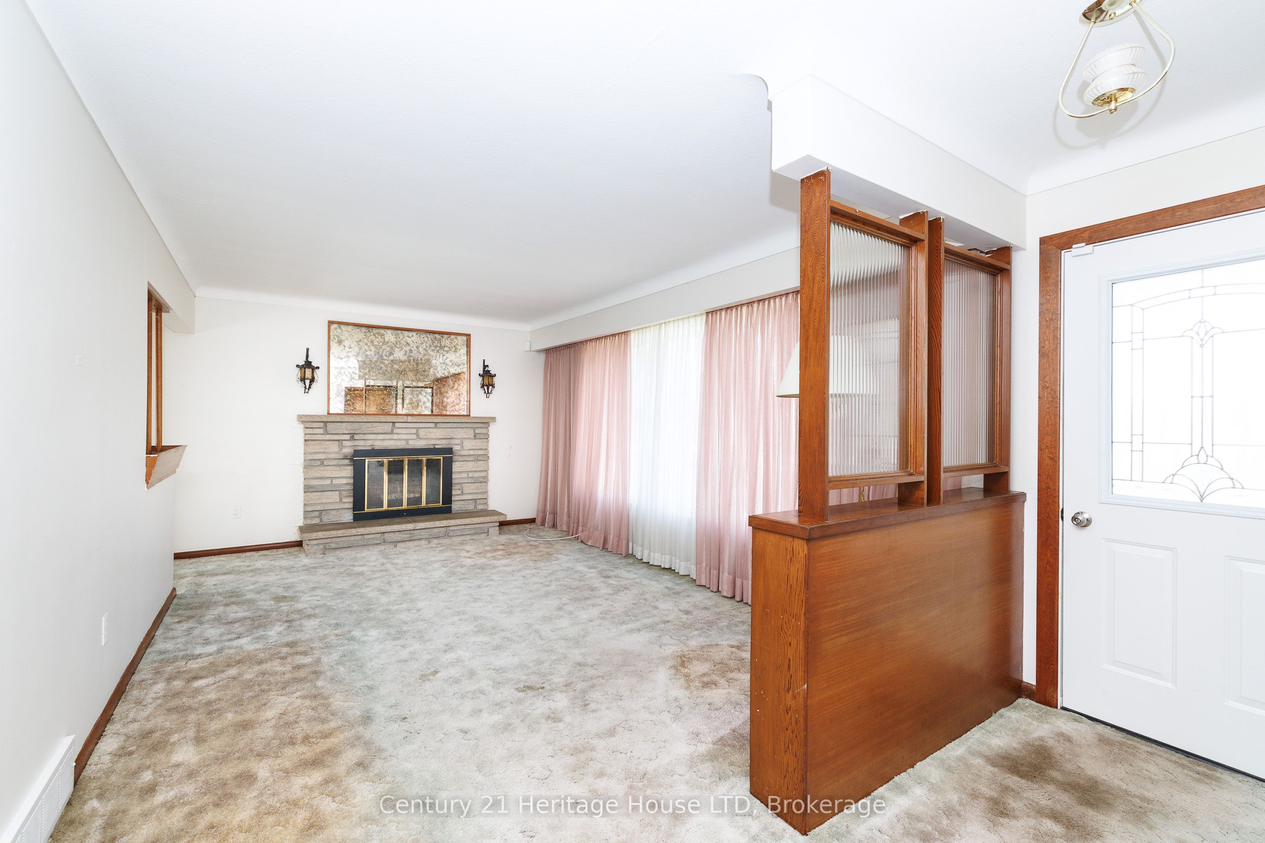 4114 Campbell Avenue