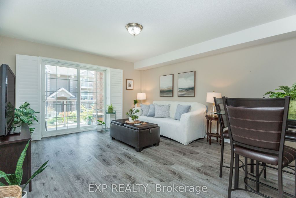 Photo of 39 Coulter Street #18, Barrie, ON L4N 6L9 (MLS # S12800566)