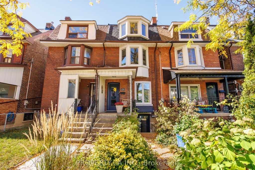 Photo of 620 Crawford Street, Toronto, ON M6G 3K2 (MLS # C14094820)