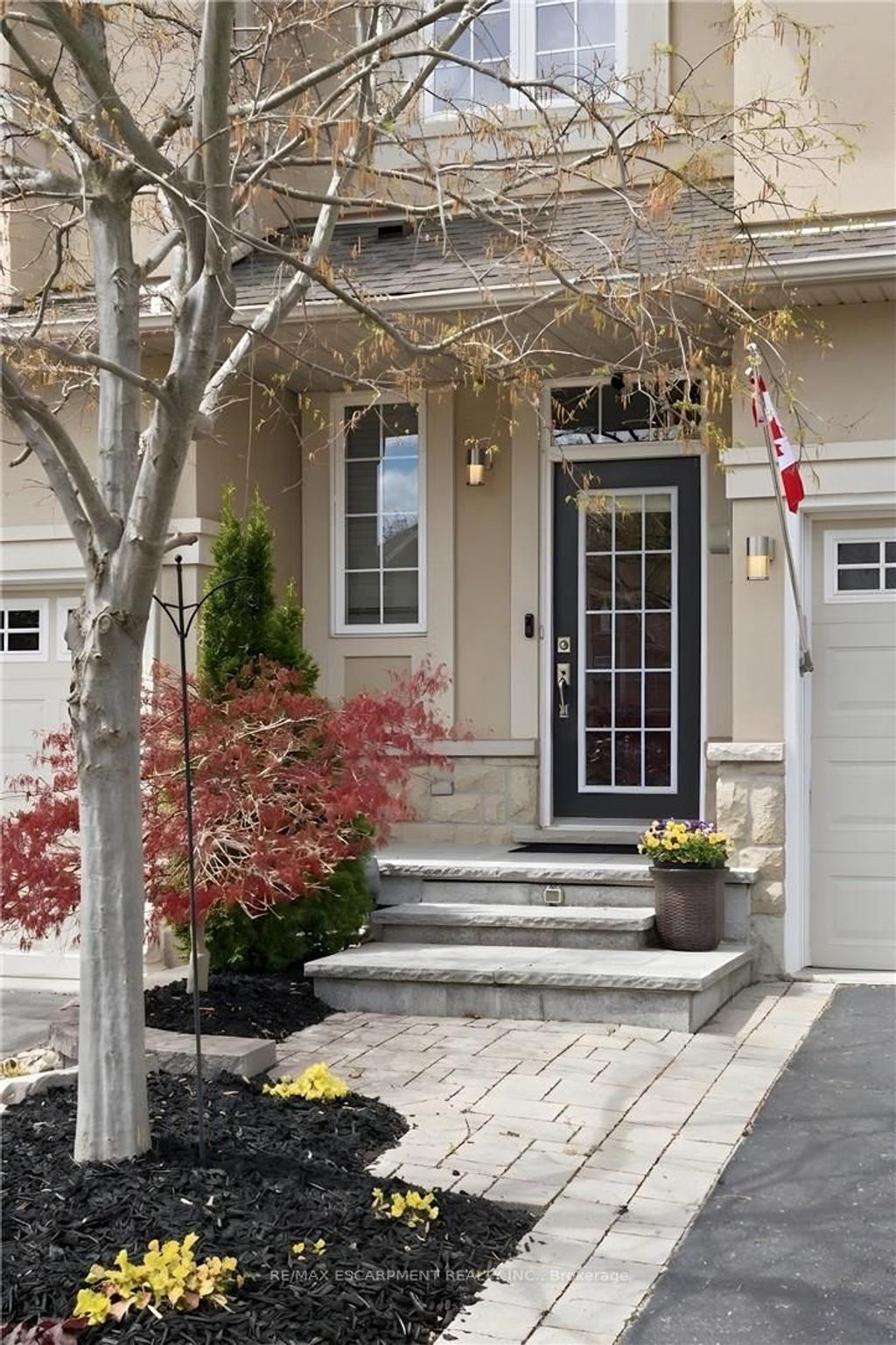 Photo of 96 Newcombe Road, Hamilton, ON L9H 0A6 (MLS # X13123248)