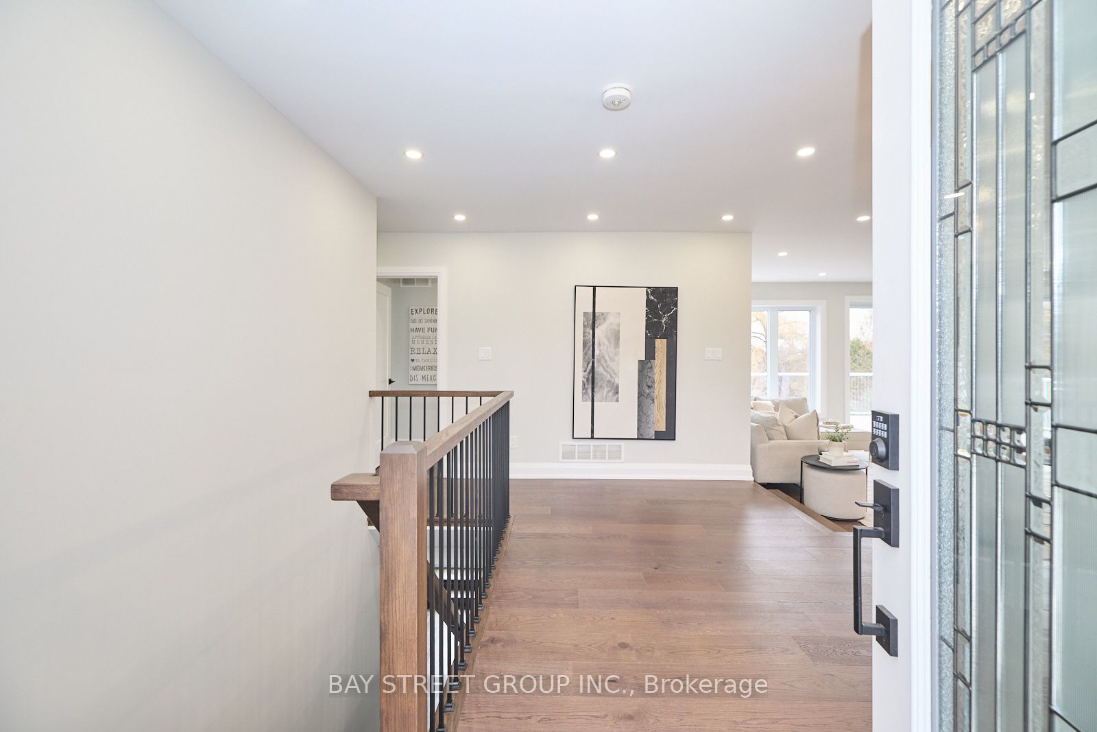 3873 Glenview Drive