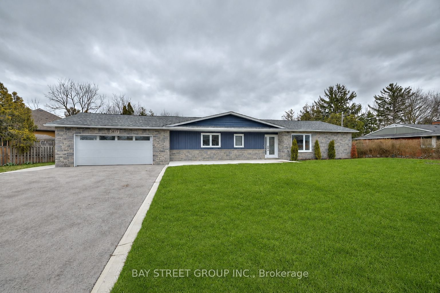 3873 Glenview Drive
