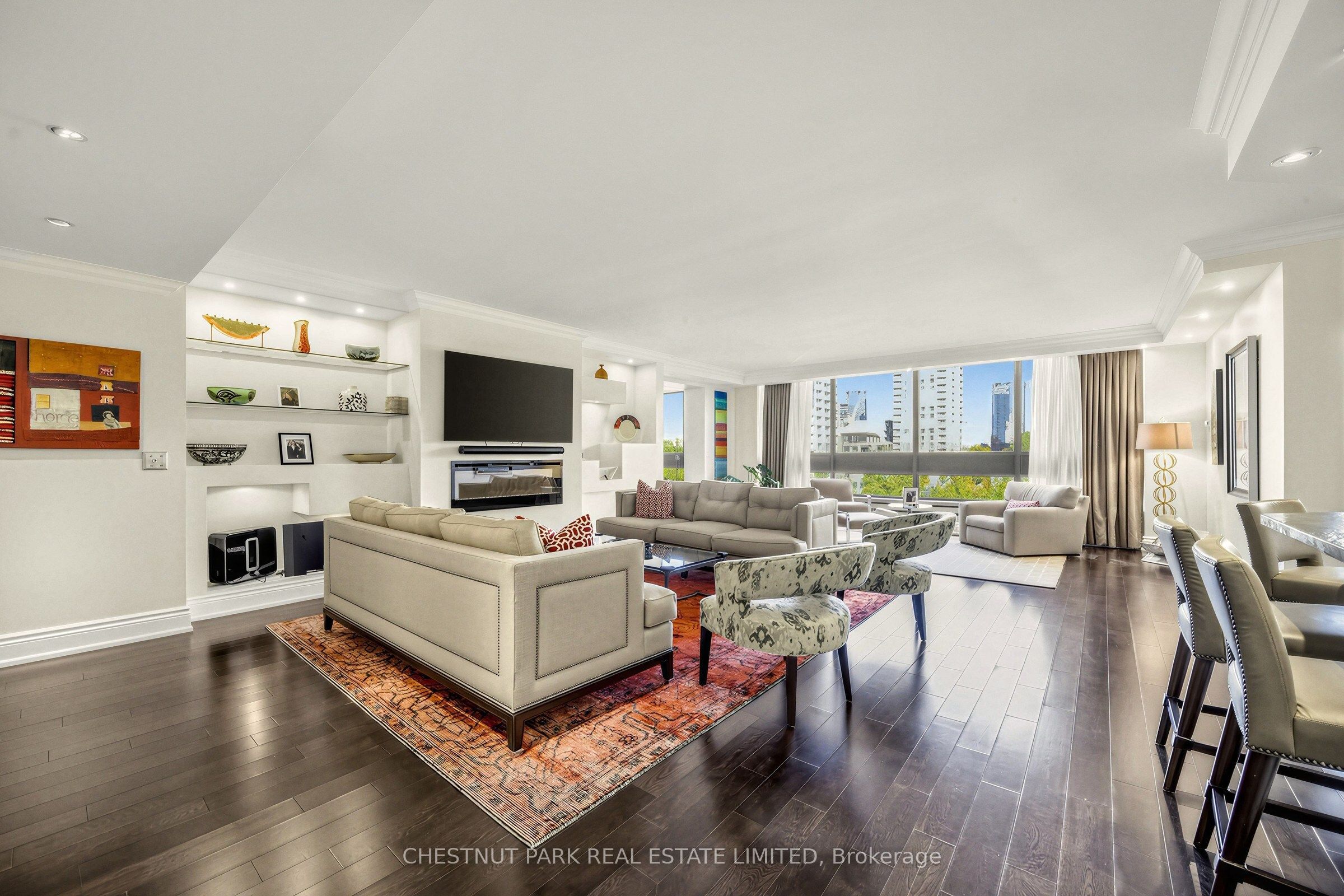 55 Prince Arthur Avenue 903