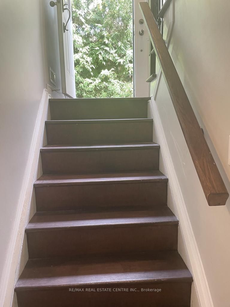 2349 Whaley Dr Drive