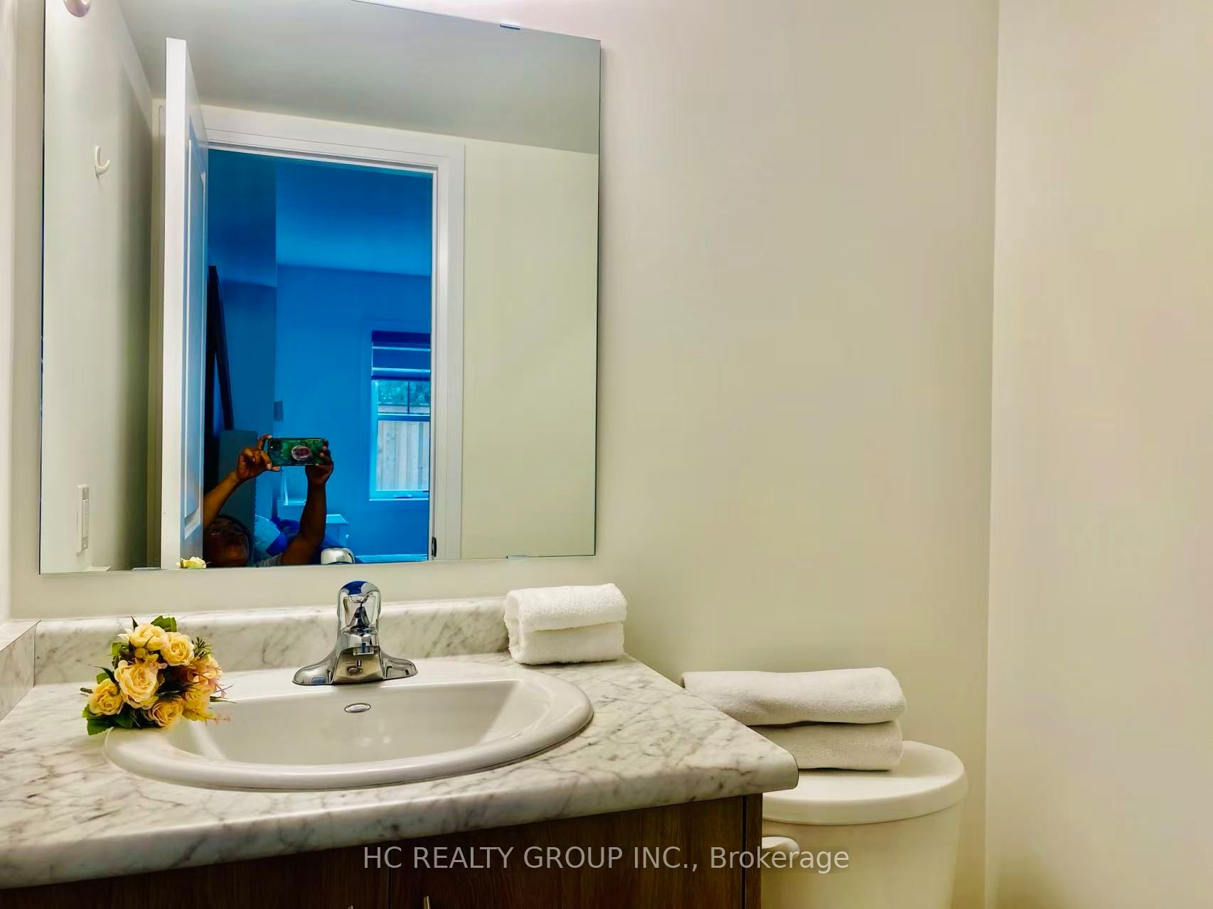 2123 Royal Gala Circle Backyard Apt