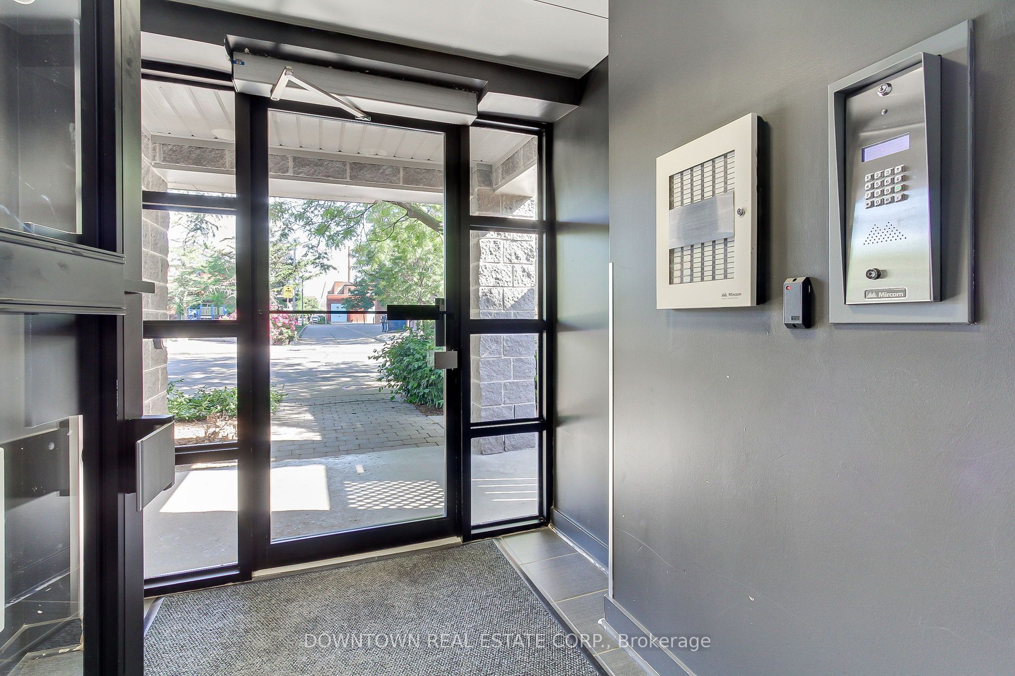 53 Colgate Avenue 404