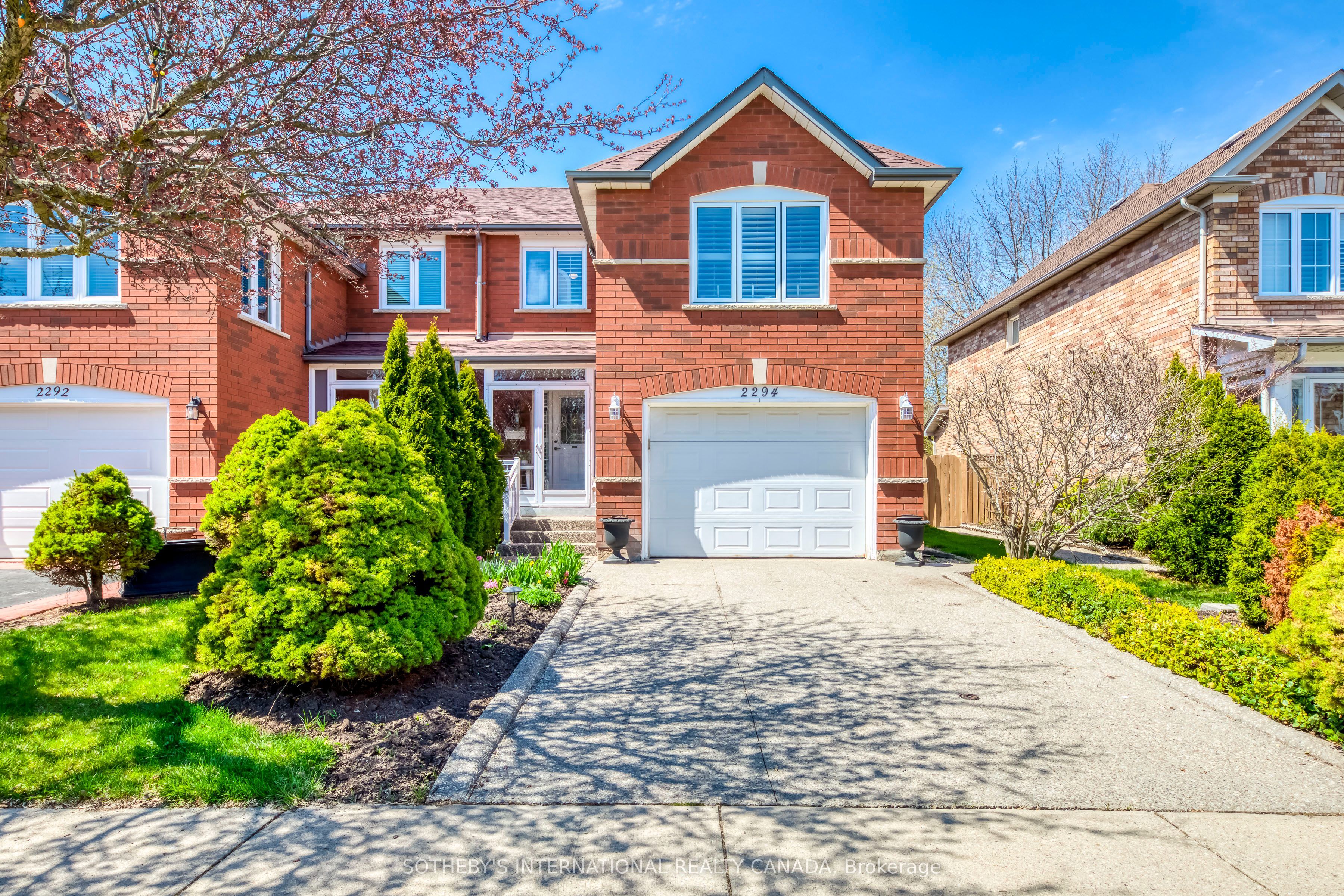 2294 Dale Ridge Drive