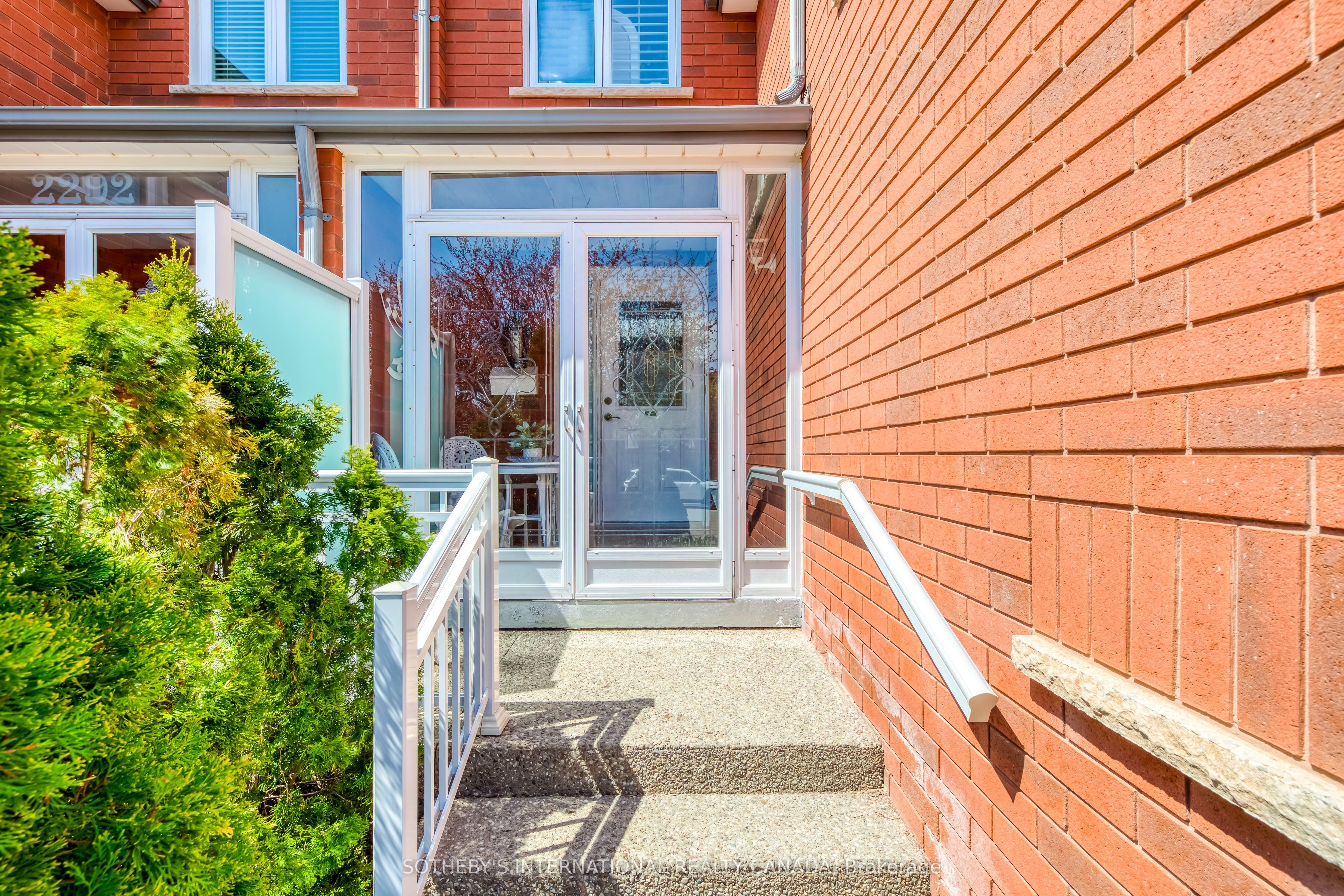 2294 Dale Ridge Drive