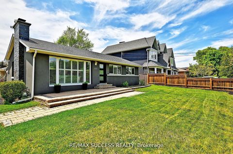 492 Sherin Drive Oakville ON L6L 4J8