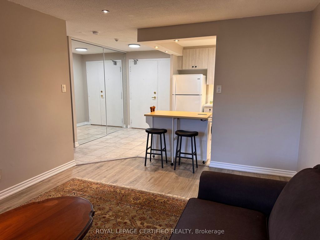 Photo of 6720 Glen Erin Drive #G5, Mississauga, ON L5N 3K8 (MLS # W13074752)