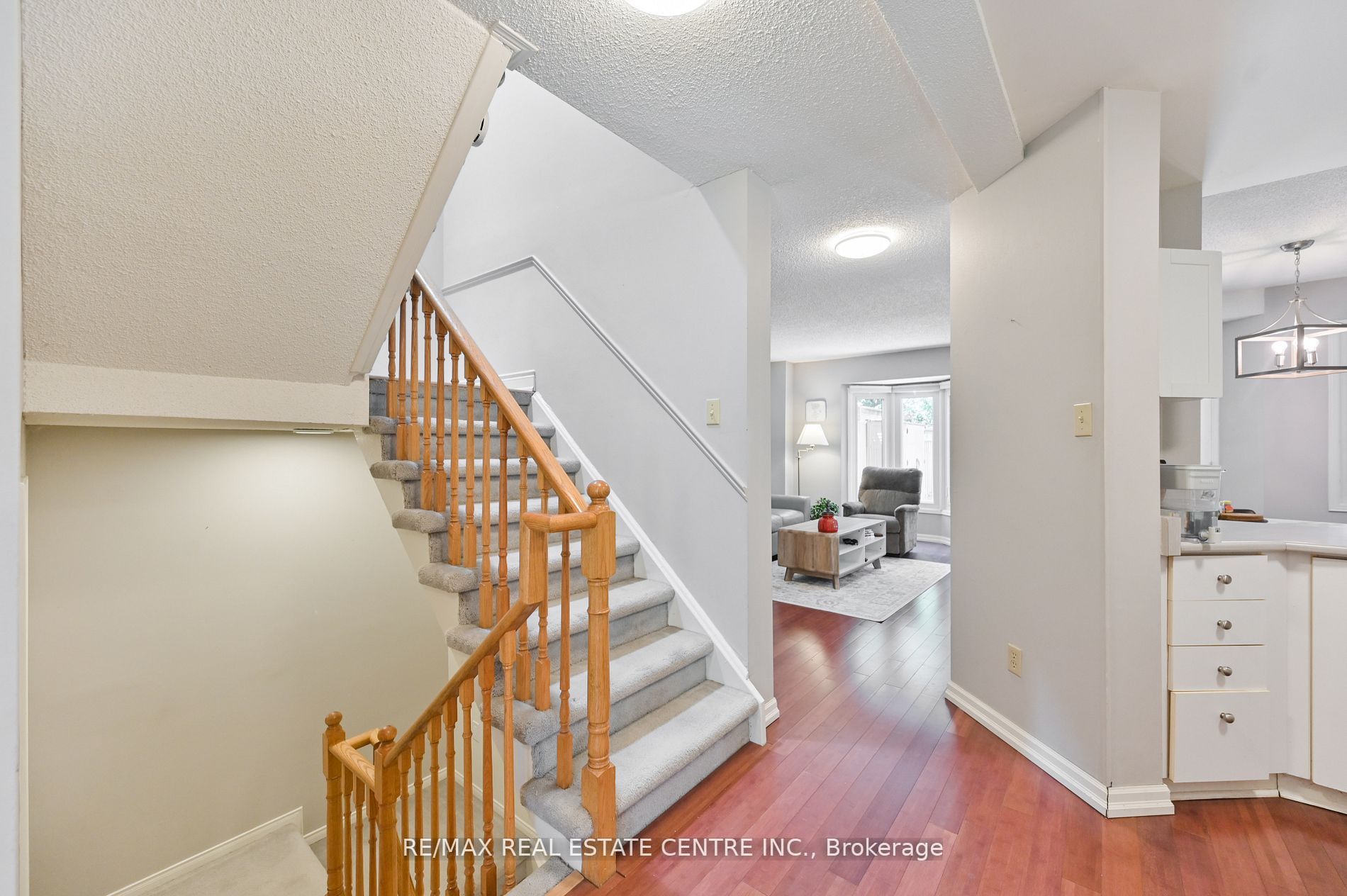 2559 Addingham Crescent