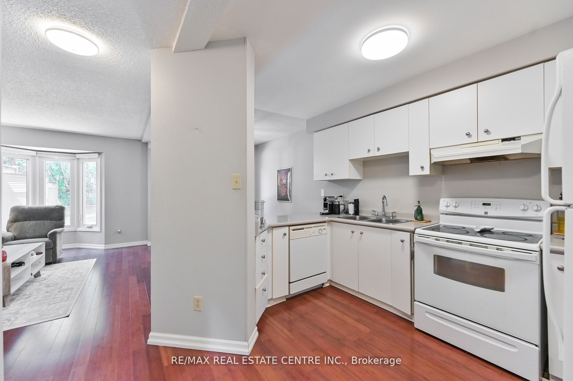 2559 Addingham Crescent