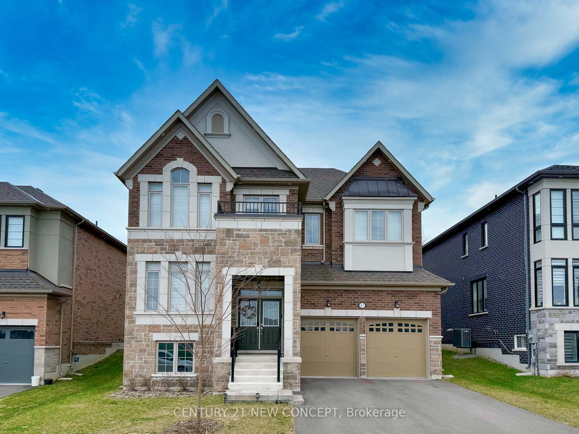 83 Bethpage Crescent