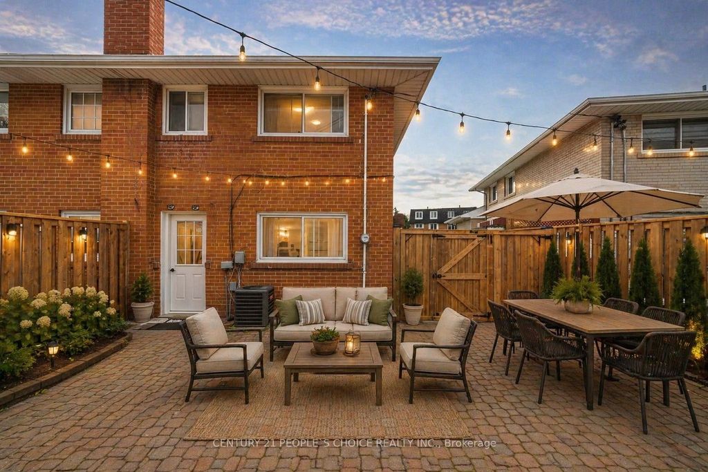Photo of 39 Waterbury Drive, Toronto, ON M9R 3Y1 (MLS # W13043440)