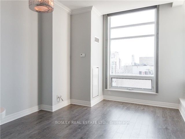 8 Scollard Street PH206
