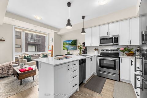 30 Fieldway Road 78 Toronto ON M8Z 0E3