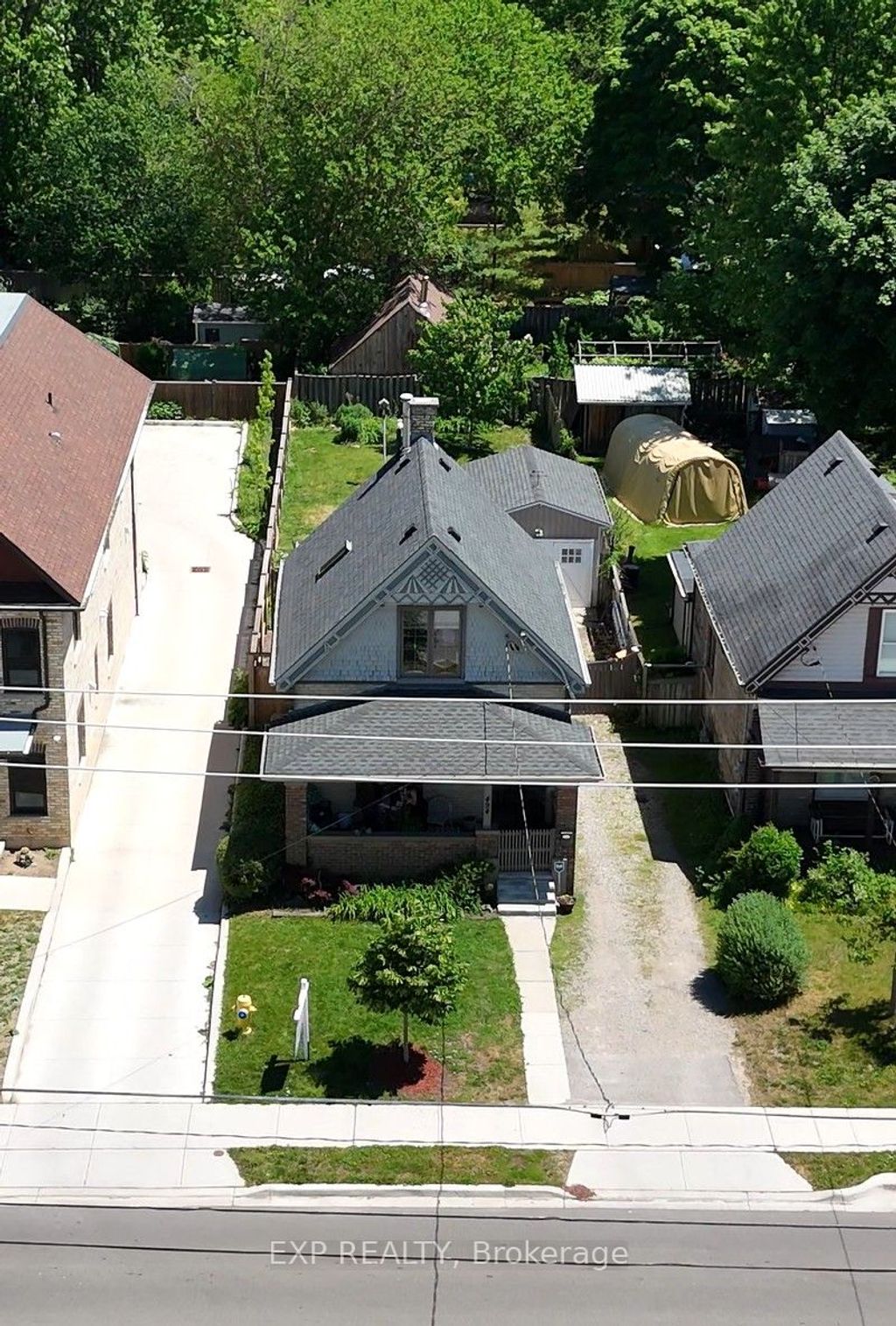 Photo of 494 ENGLISH Street, London East, ON N5W 3T8 (MLS # X13423064)