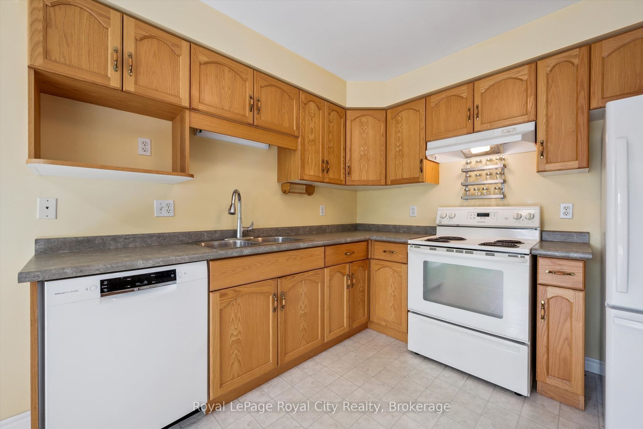 46 Terraview Crescent