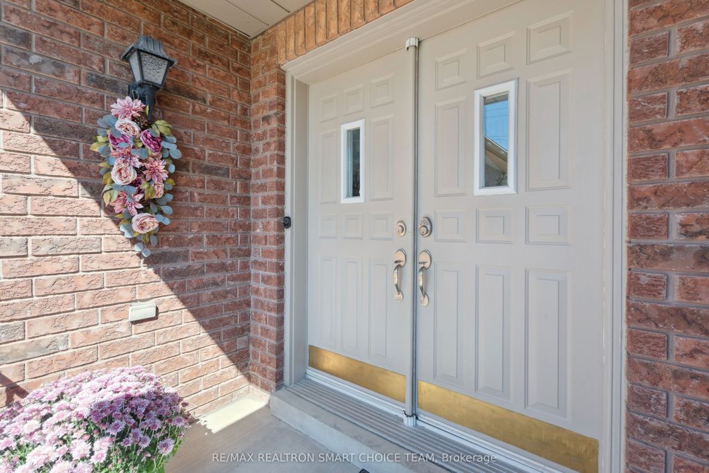 Photo of 117 Miller Drive, Barrie, ON L4N 9X2 (MLS # S12796230)