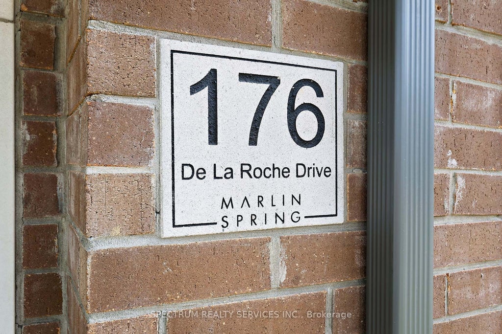 Photo of 176 De La Roche Drive, Vaughan, ON L4H 5G4 (MLS # N13228952)