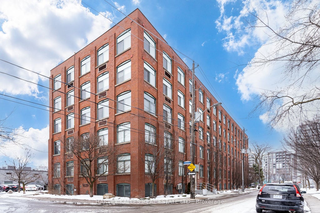 Photo of 24 Noble Street #304, Toronto, ON M6K 2C8 (MLS # W14107306)