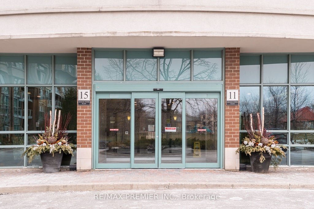 Photo of 15 Michael Power Place #PH06, Toronto, ON M9A 5G4 (MLS # W13416156)