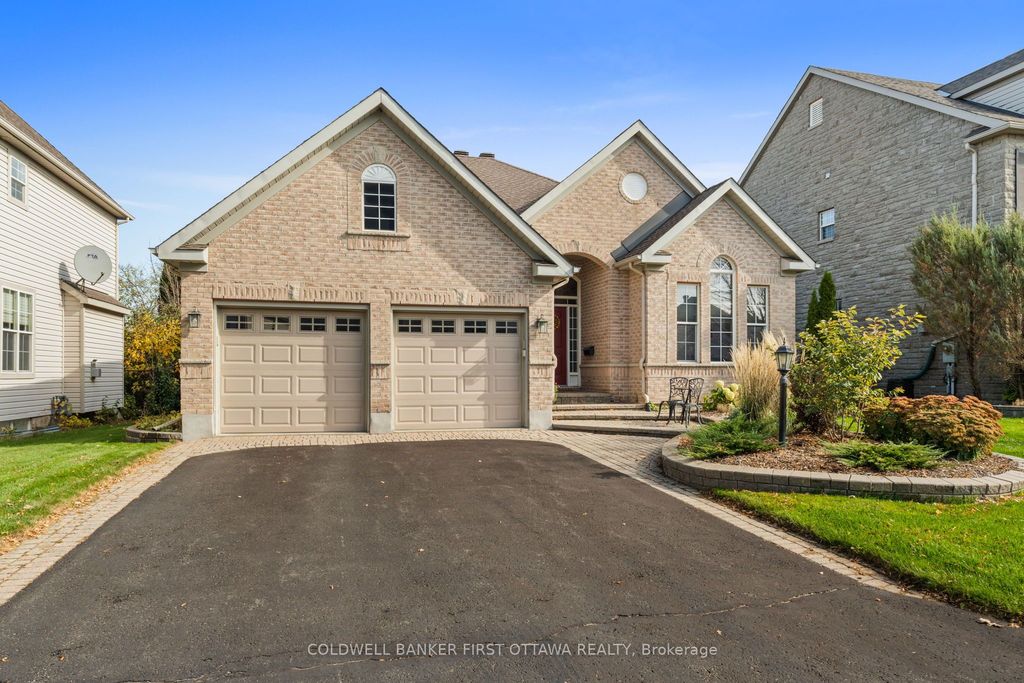 Photo of 19 Fencerow Way, Barrhaven, ON K2J 4X8 (MLS # X12809274)