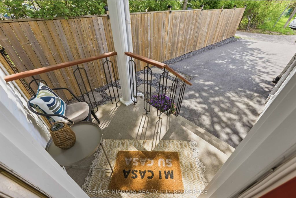 Photo of 25 Beverly Street, St. Catharines, ON L2P 2J9 (MLS # X13124454)