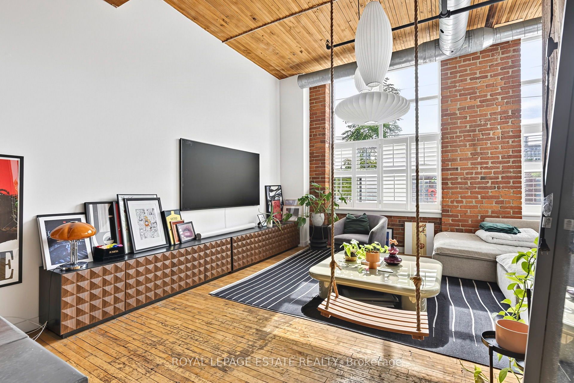 426 Queen Street E 101