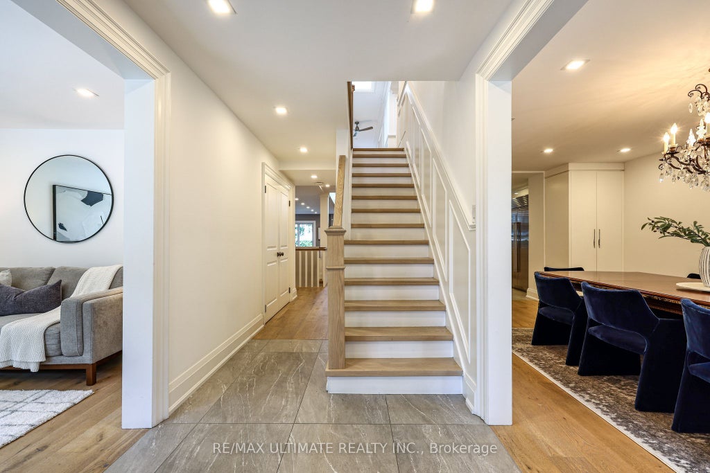 Photo of 10 Field Avenue, Toronto, ON M4G 1Y6 (MLS # C13791774)
