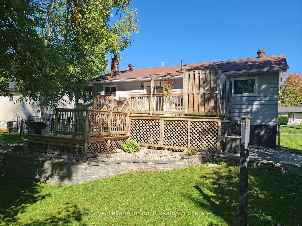Photo of 8 Cyril Martin Place, Severn, ON L0K 1E0 (MLS # S12441214)