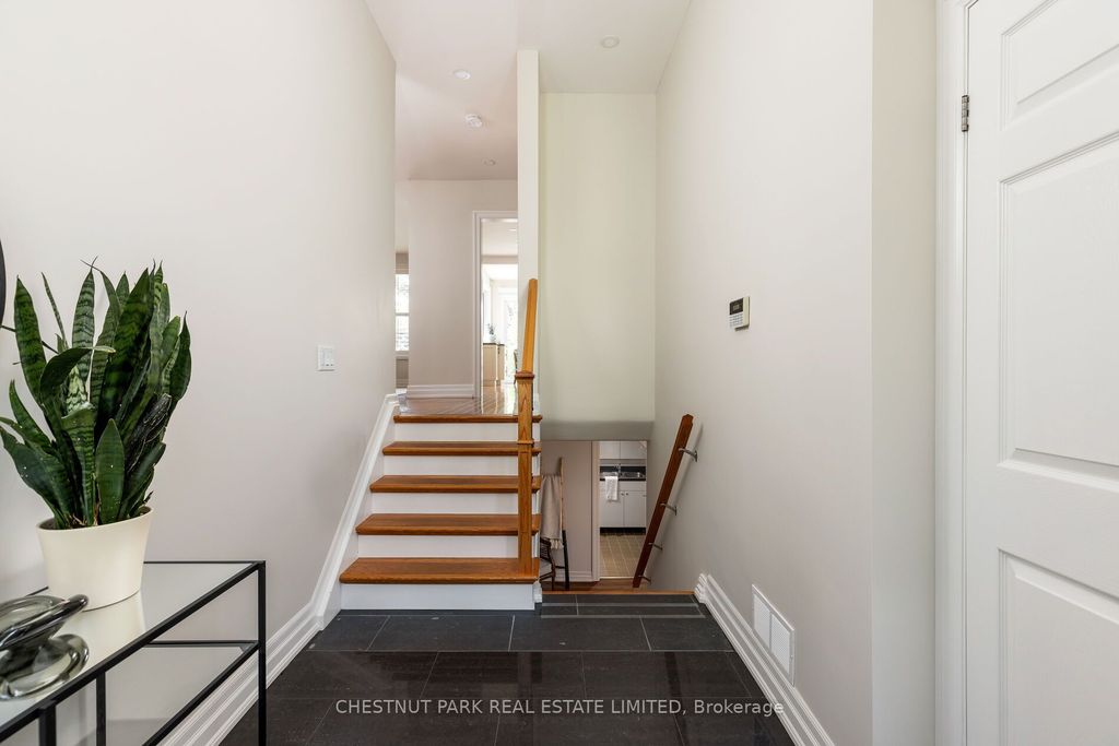 Photo of 75 Paperbirch Drive, Toronto, ON M3C 2E6 (MLS # C12344089)