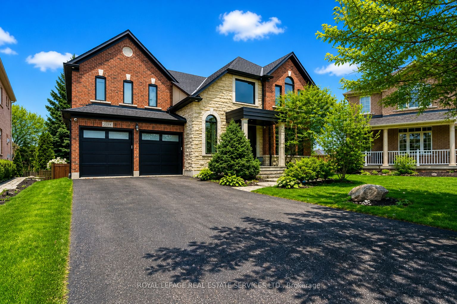 2264 Woodbriar Court