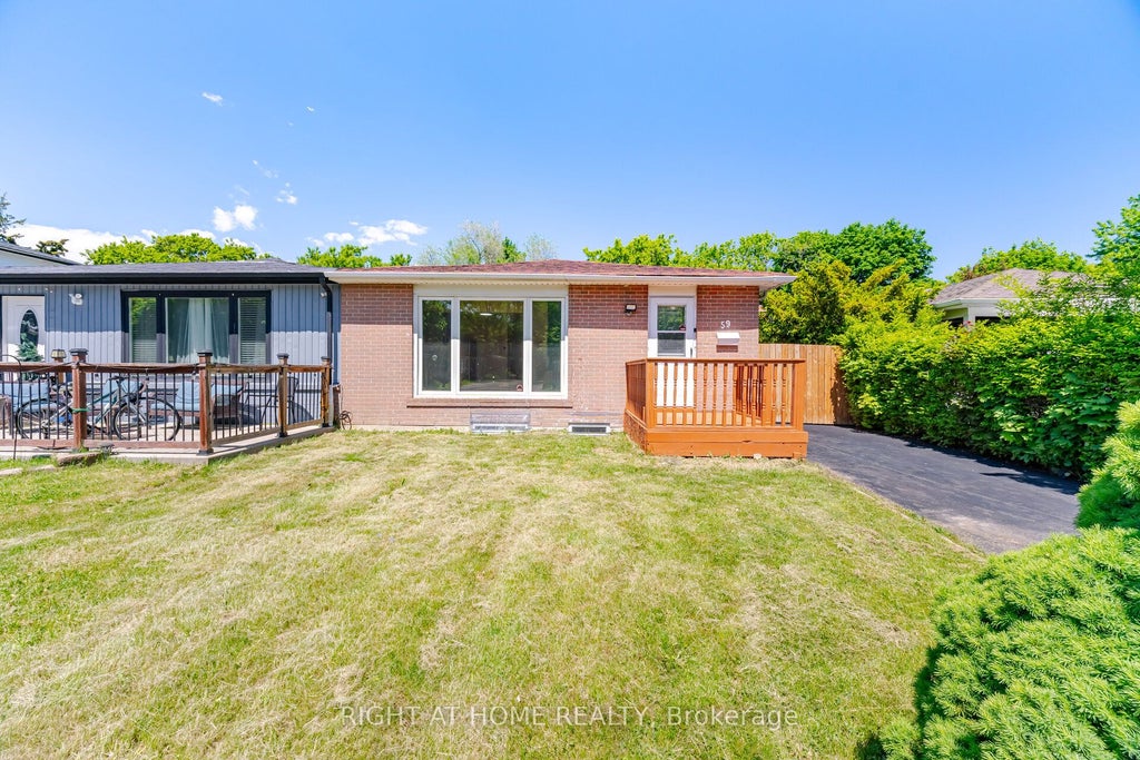 Photo of 59 Edenborough Drive, Brampton, ON L6T 3A6 (MLS # W13232000)
