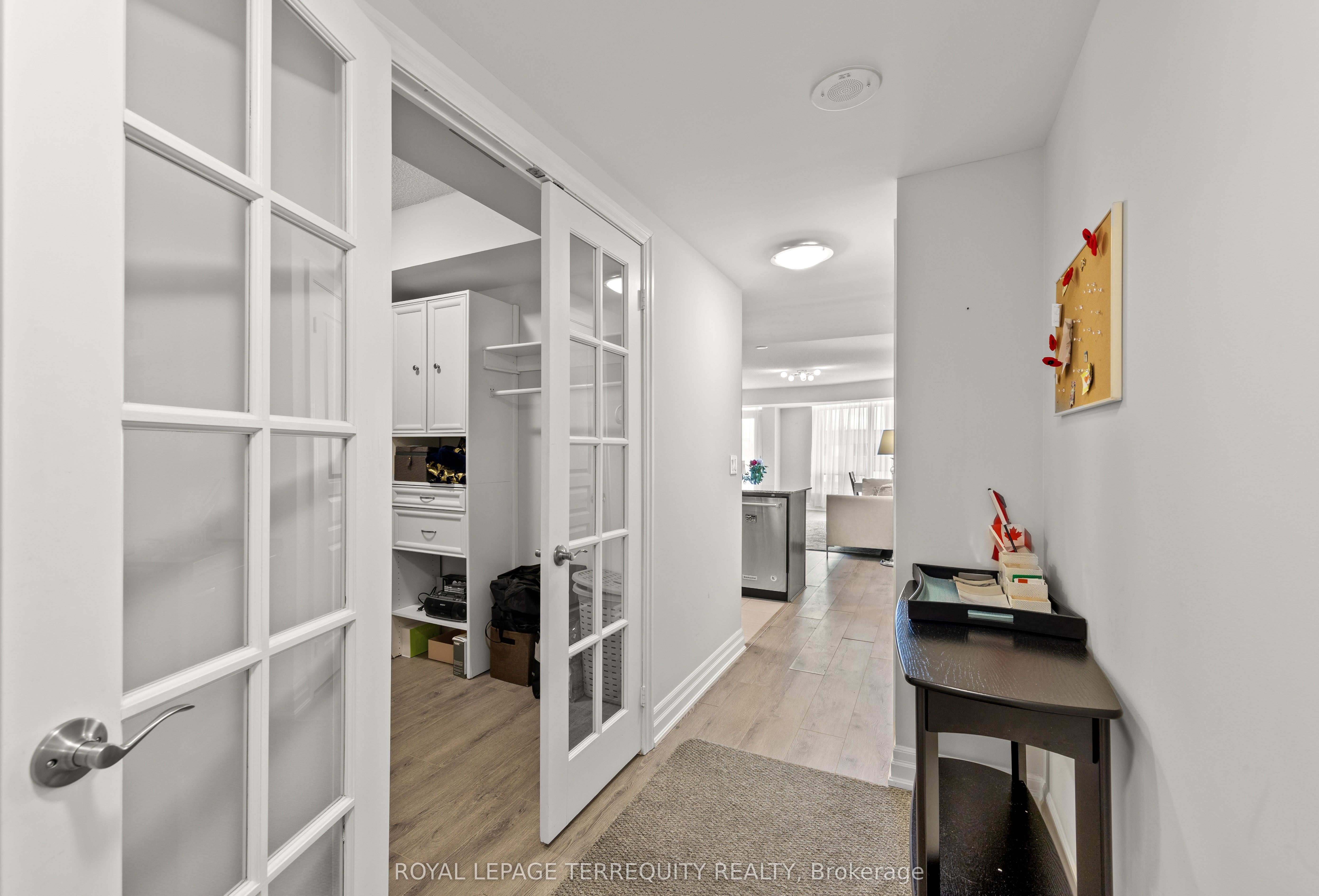 8 Scollard Street 1410
