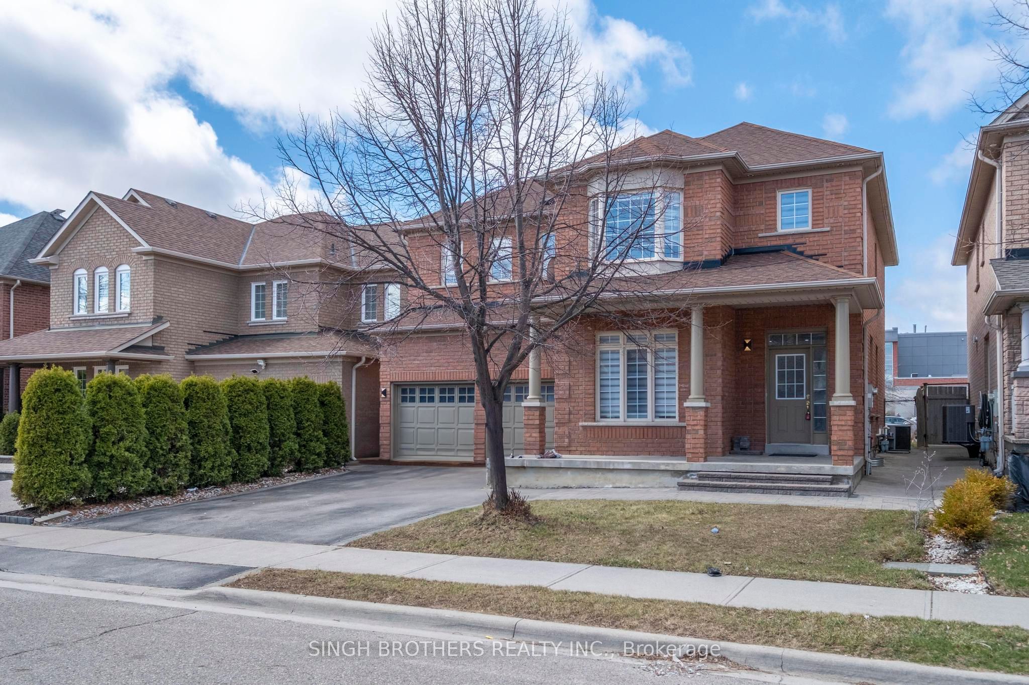 78 Mainard Crescent