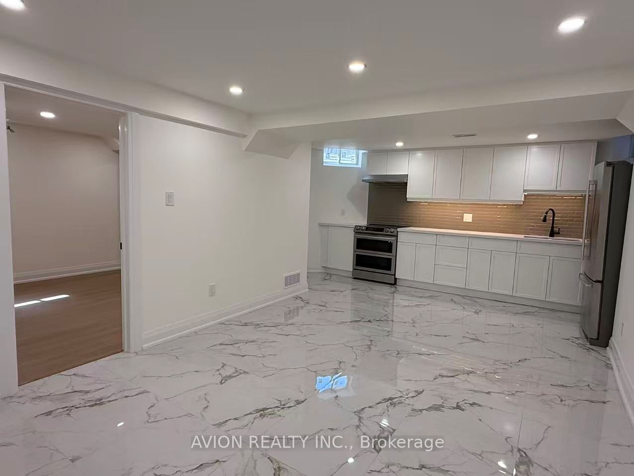 Bsmt 1438 Winterbourne Drive