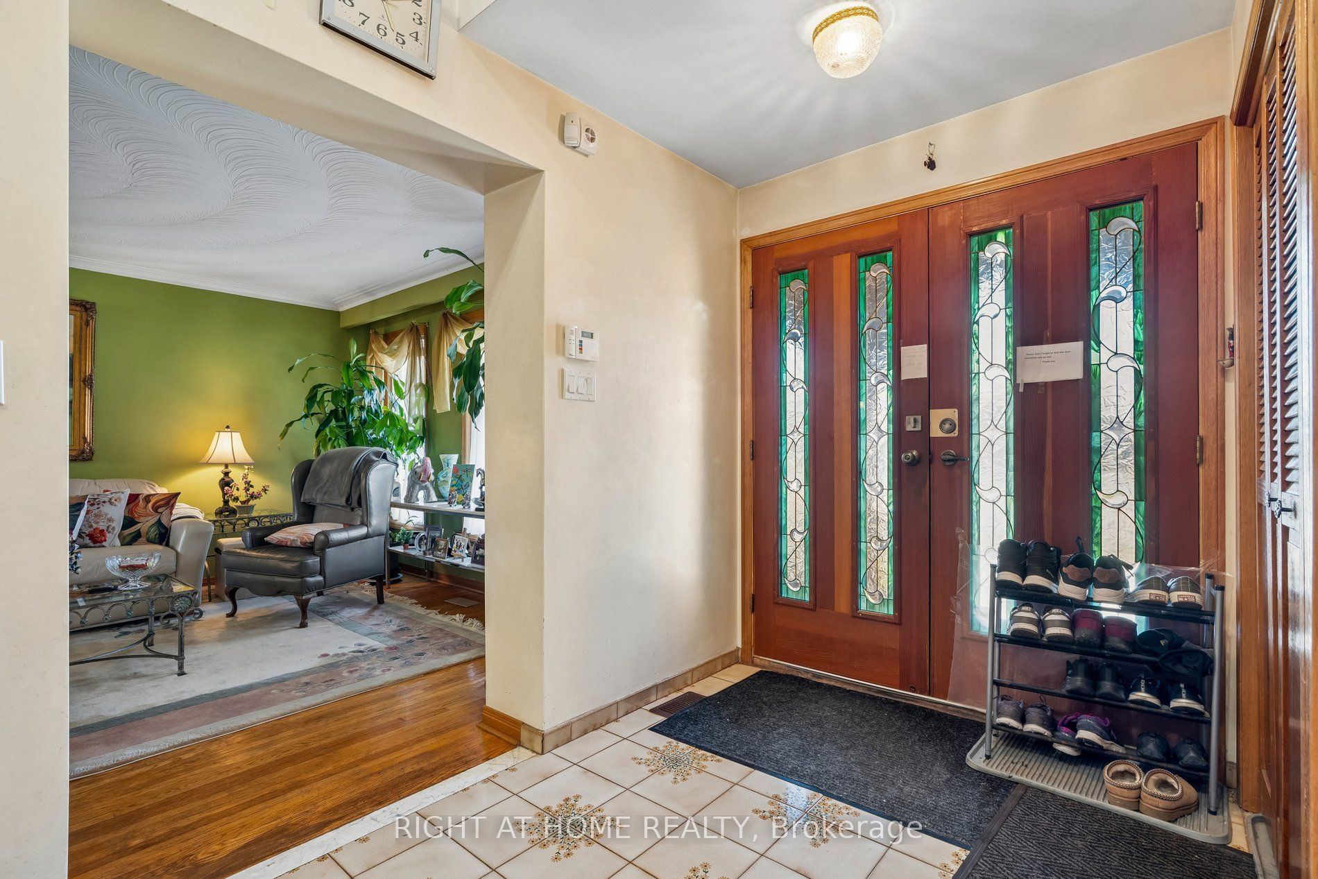 16 Ascolda Boulevard