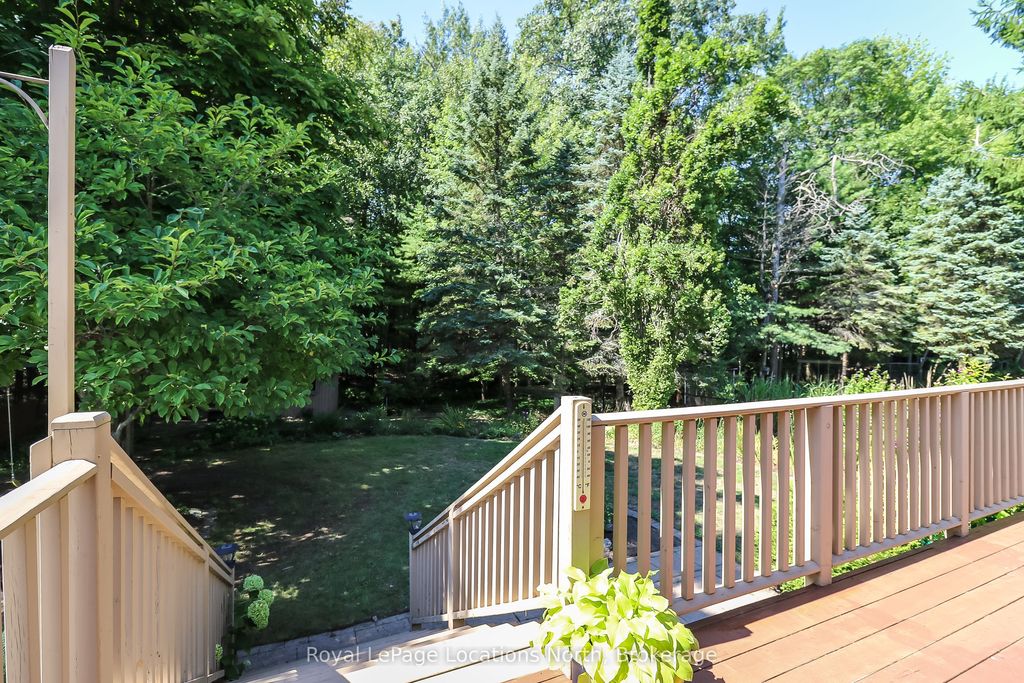 Photo of 160 Fernbrook Drive, Wasaga Beach, ON L9Z 1G9 (MLS # S12450630)