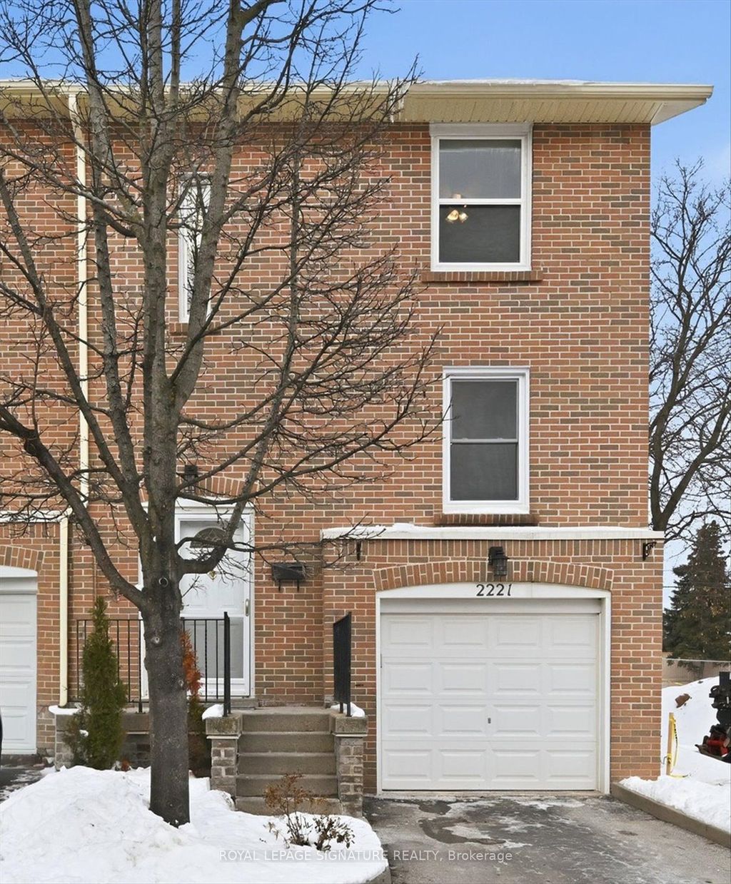 Photo of 2221 Mountain Grove Avenue, Burlington, ON L7P 2H8 (MLS # W12725736)