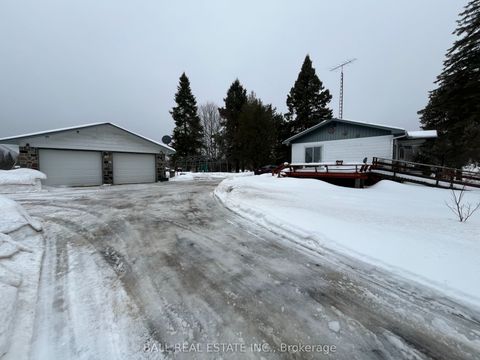 Photo of 418 Glen Alda Road, North Kawartha, ON K0L 1A0 (MLS # X12683454)