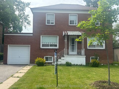 Photo of 27 Dell Park Avenue, Toronto, ON M6B 2T5 (MLS # C12507572)