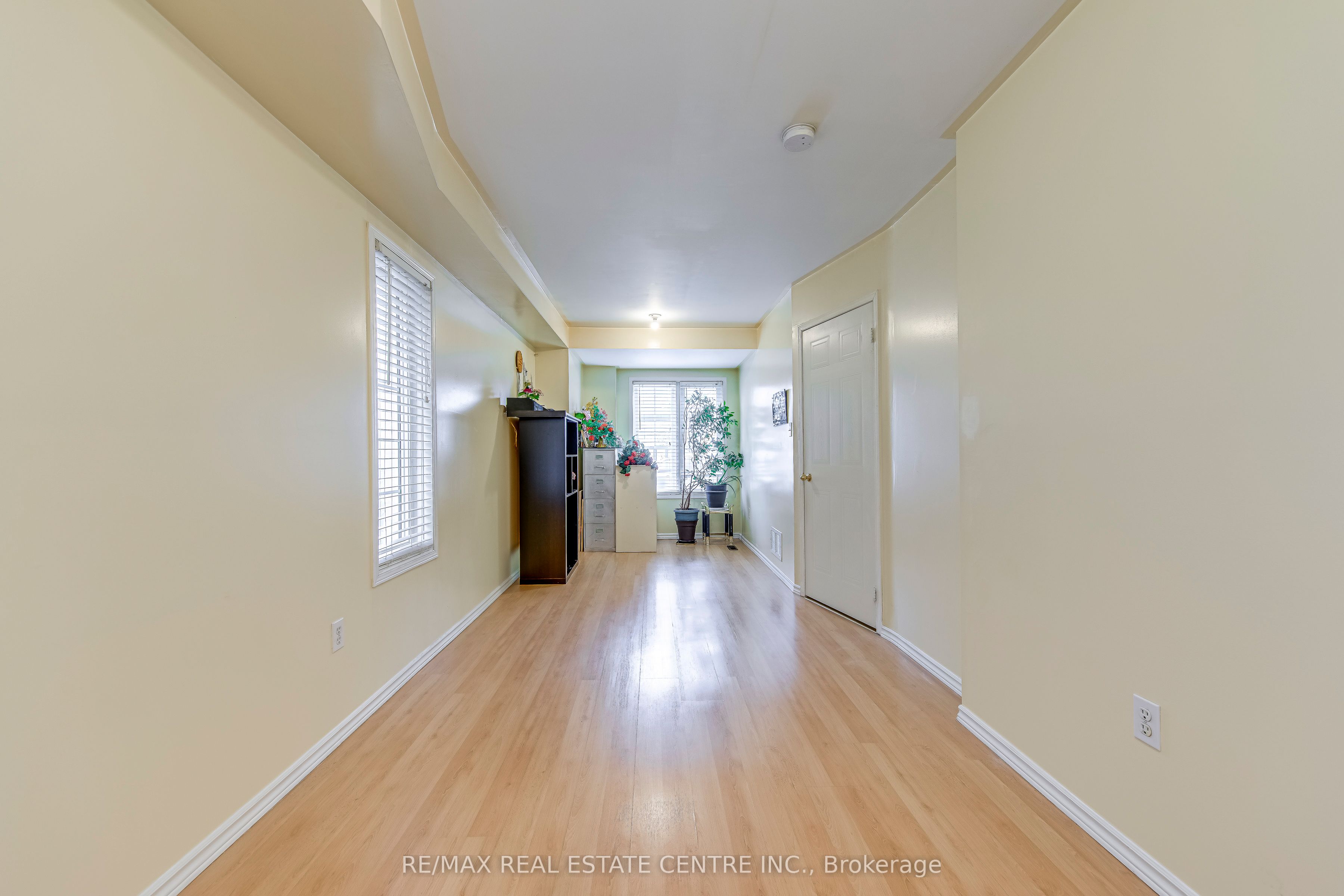 7 Weston Road