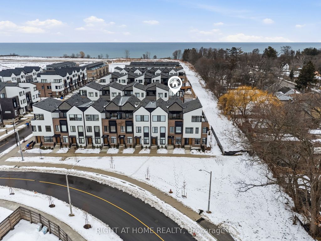 Photo of 10 Lou Parsons Way #2, Mississauga, ON L5H 0B2 (MLS # W12858228)