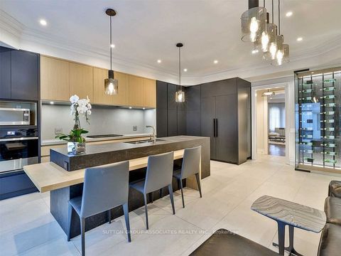 31 Webster Avenue Toronto ON M5R 1N6
