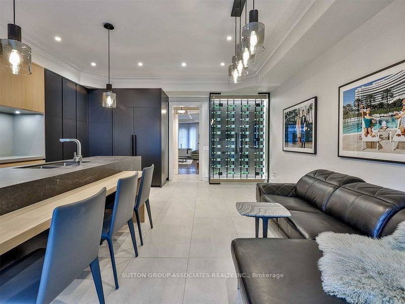 31 Webster Avenue
