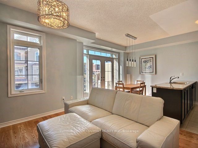 2435 Greenwich Drive 54
