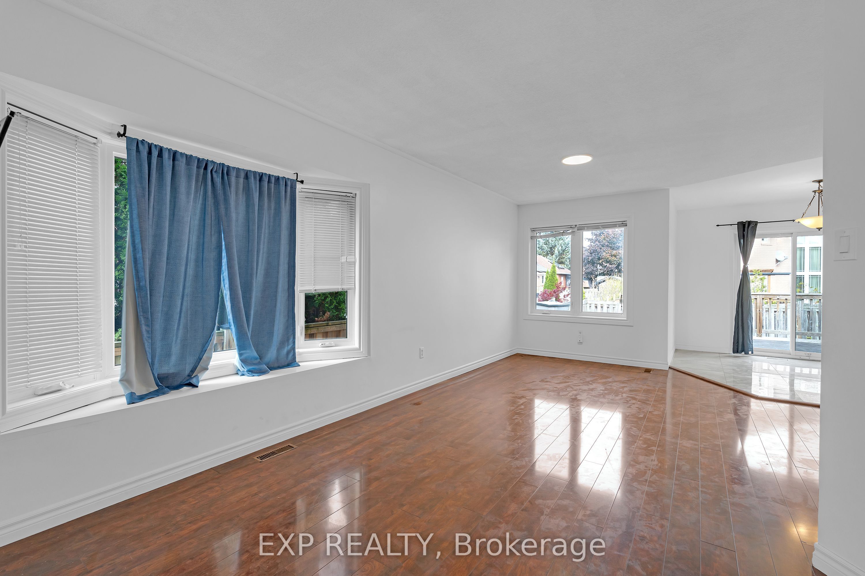 6069 Maple Gate Circle