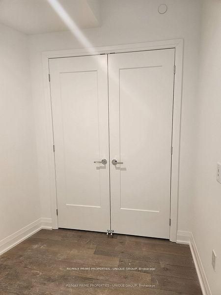 293 The Kingsway N/A 808