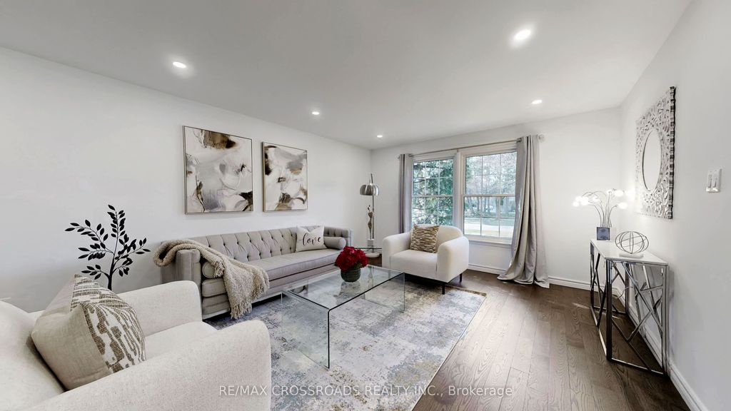 Photo of 349 Banbury Road, Toronto, ON M2L 2V2 (MLS # C13205862)